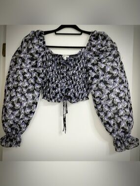 Papaya Black Lavender Floral Puff Sleeve Crop Top